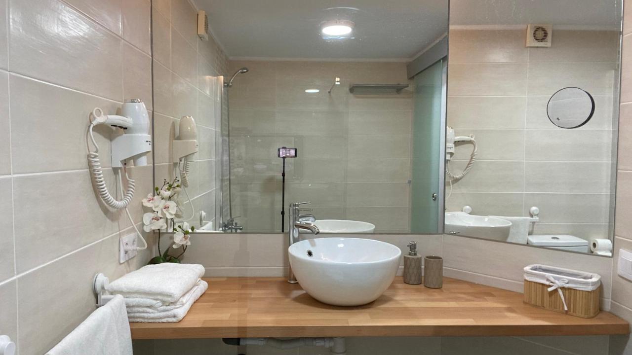 Enjoy A Sunny Apartment With Pool Next To The Sea Costa Adeje  Esterno foto